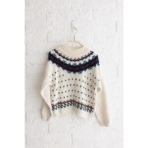 Vintage Currant’s Hand Loomed Chunky Knit Fair Isle Sweater Size L
